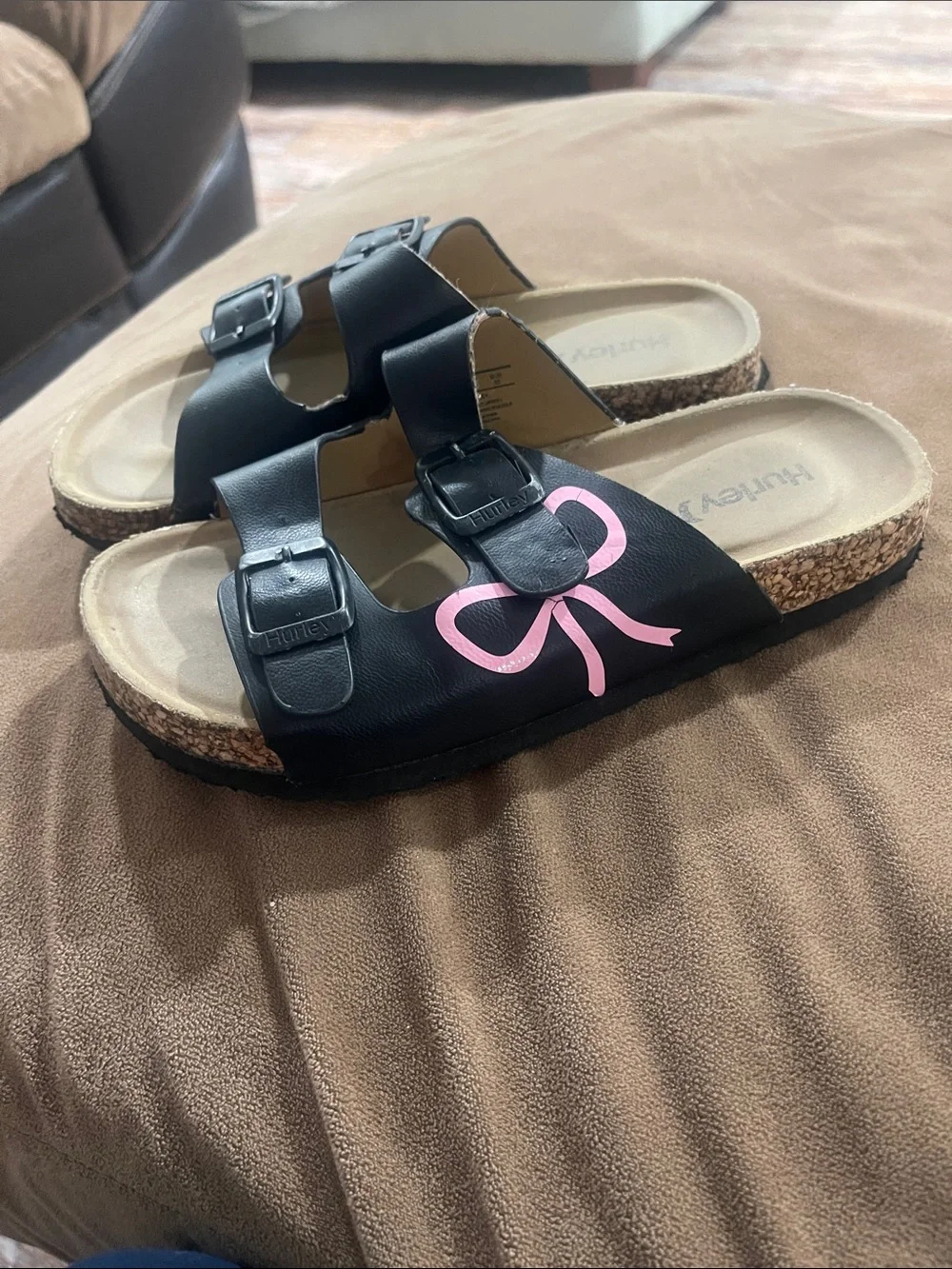Hurley Black Double-Buckle Slides with Pink Logo